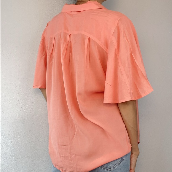 Zenna Flutter Sleeve Button Up Top - Picture 4 of 4